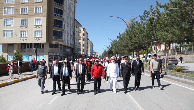 Ahlat'ta 19 Mayıs Atatürk'ü Anma, Gençlik ve Spor Bayramı kutlandı