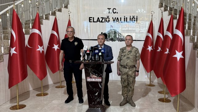 Elazığ Valisi Hatipoğlu, Çimentaş Elazığspor-Artı Değer Vanspor FK maçına ilişkin açıklama yaptı