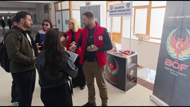 Öğrenciler terör örgütlerinin faaliyetleri konusunda bilgilendirildi