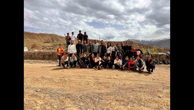 Kağızman'da 800 fidan toprakla buluştu