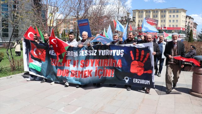 Erzurum'da sağlık çalışanları 77 haftadır Gazze için yürüyor