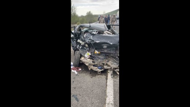 Ağrı'da trafik kazası: 2 ölü, 8 yaralı