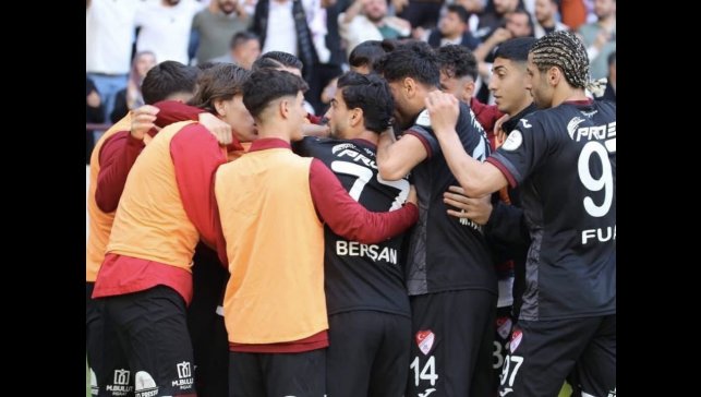 Elazığspor ligi 2. bitirdi