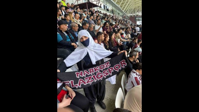 Elazığspor fanatiği Muhsine nine