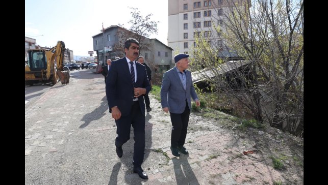 Sekmen'den Aşkale çıkarması