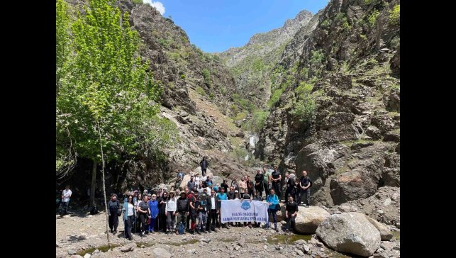 Karanlık Dere Kanyonu'nda doğa yürüyüşü düzenlendi
