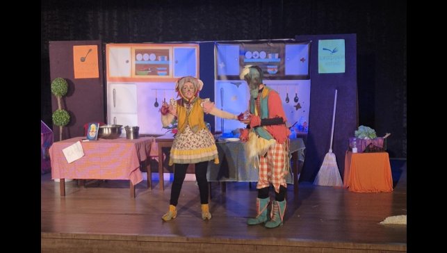 'Harikalar Mutfağı'' adlı çocuk oyunu sahnelendi