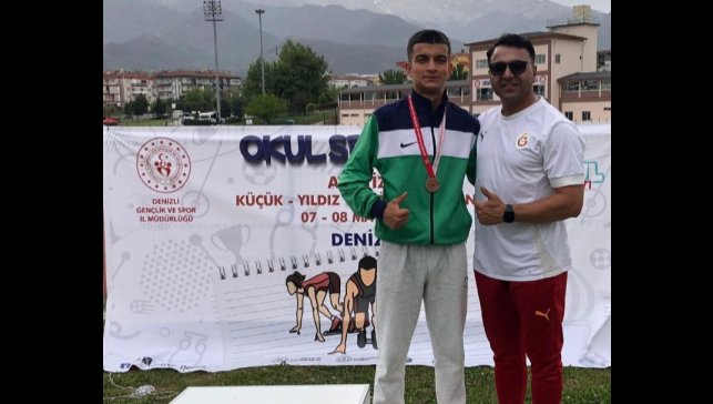 Erzincanlı atlet Türkiye üçüncüsü oldu