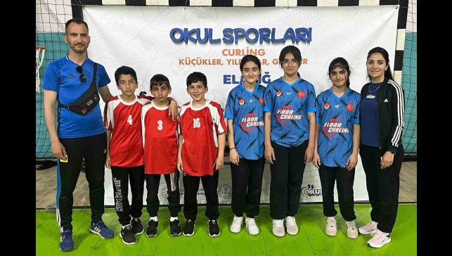 Erzincan'ın Floor Curling takımı Türkiye finallerinde