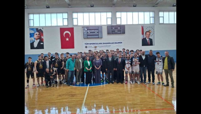 Atatürk Üniversitesi, spor alanındaki başarılarıyla göz dolduruyor