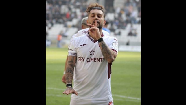 Elazığsporlu Beykan Şimşek'in cezası 3 maça düşürüldü