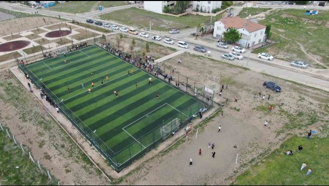 Bir turnuvadan fazlası