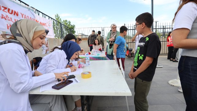 Iğdır'da "İdeal Kilonu Öğren, Sağlıklı Yaşa" etkinliği düzenlendi