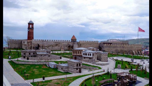 Erzurum'un Sarma Kadayıfı ve Ramazan Pidesi tescil yolunda