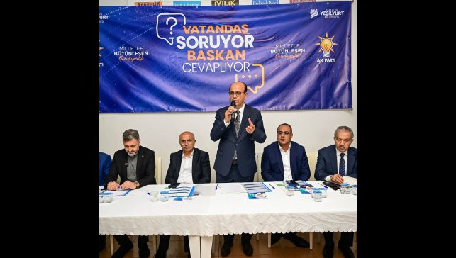 Tecde Mahallesi'nde "Vatandaş soruyor, başkan cevaplıyor" toplantısı