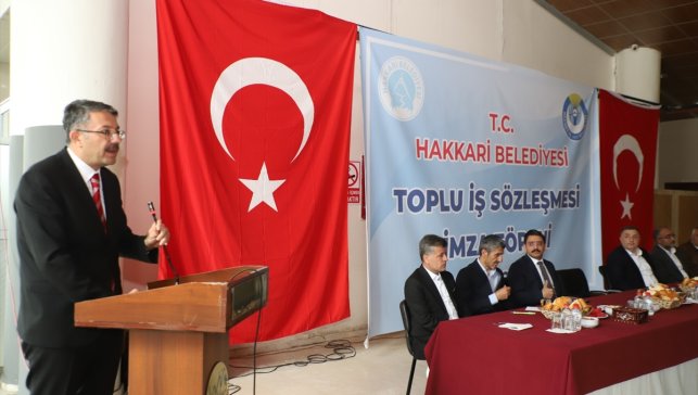 Hakkari Belediyesi ile Hizmet-İş Sendikası arasında toplu iş sözleşmesi imzalandı
