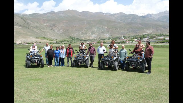 Engelliler Haftası kapsamında yamaç paraşütü ve ATV sürüşü etkinliği düzenlendi