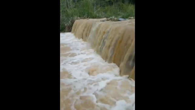 Elazığ'da yağışlar dereleri coşturdu