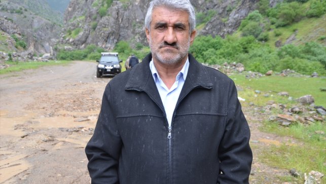 Hakkari'de derede kaybolan genci arama çalışmaları sürüyor