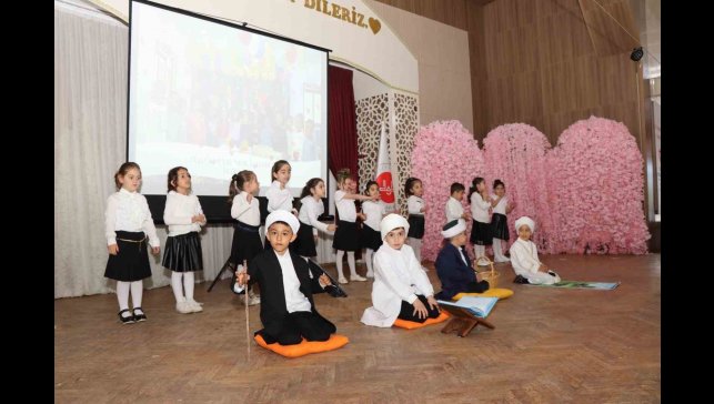 Minikler gösterileriyle mest etti