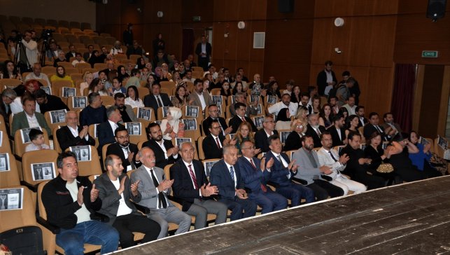 Malatya'da "Altın Başarı Ödülleri" sahiplerine verildi