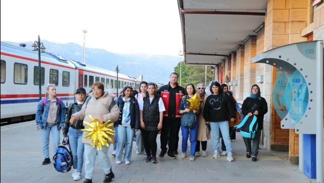 Erzincan'da Engelsiz Ekspresle engeller aşıldı