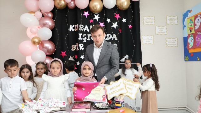 Başkale'de Kur'an kursu kapanış töreni yapıldı