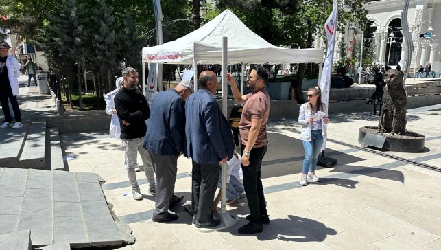 Van'da "sağlıklı yaşam" için boy ve kilo ölçümleri yapılıyor