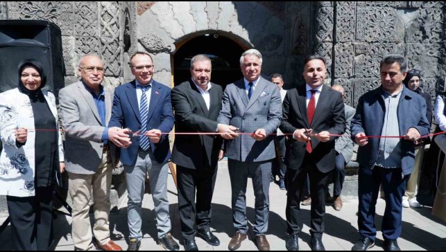 Geleneksel el sanatları bu sergide buluştu