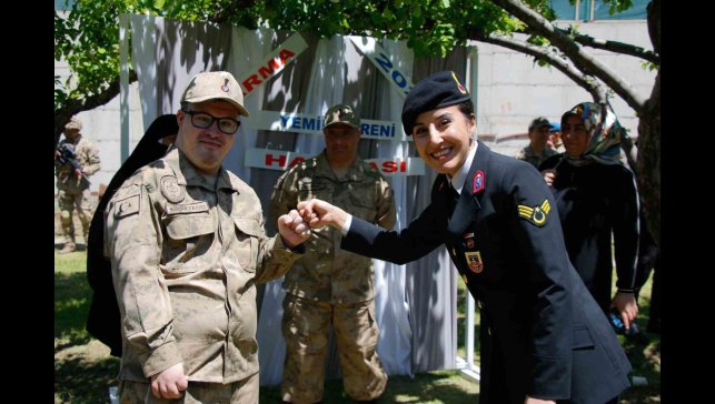 Erciş'te temsili askerlik töreni düzenlendi