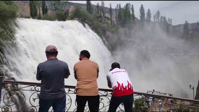 Tortum ve Uzundere'de foto safari heyecanı