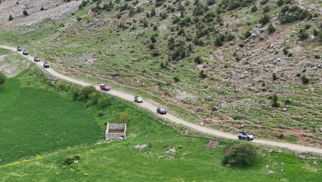 Van Gölü'nün eşsiz koyları off-road tutkunlarını ağırladı