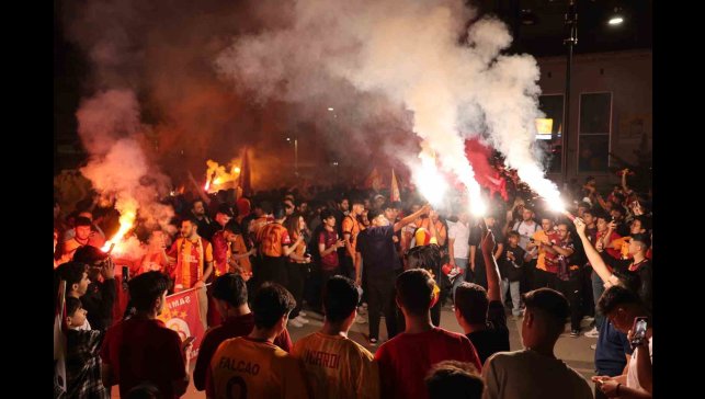 Galatasaray'ın şampiyonluğu Elazığ'da coşkuyla kutlandı