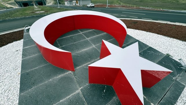 Sürücülere nefes aldıran Aşık Şenlik Tüneli'nden 6 ayda 70 bin araç geçti