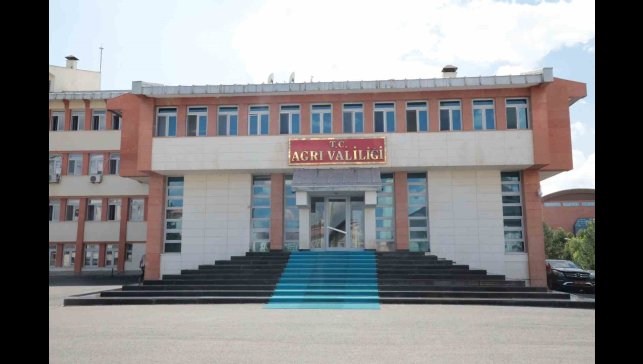 Ağrı Valiliği, 'ambulans verilmedi' iddialarını yalanladı