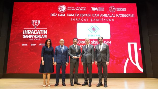 Şişecam, ihracatın şampiyonları ödül töreninde 3 kategoride birincilik aldı