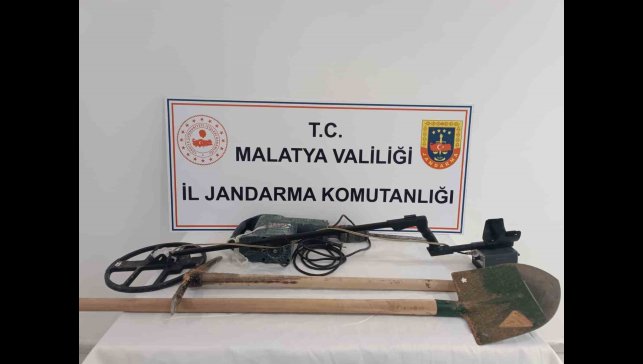 Malatya'da Kaçakçılık operasyonları: 9 gözaltı