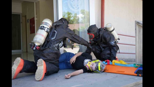 KBRN ve yangın tatbikatı gerçeği aratmadı