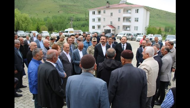 Tatvan'da bölgesel muhtarlar toplantısı yapıldı