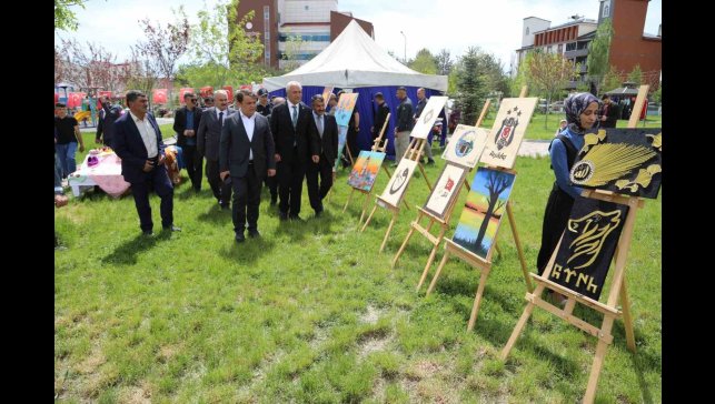 Eleşkirt te hayat boyu öğrenme şenliği düzenlendi