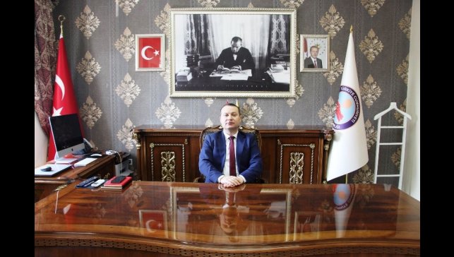 Van'da 4 ilçe kaymakamı değişti