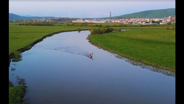 Kura Nehri'nde kano heyecanı dron ile görüntülendi