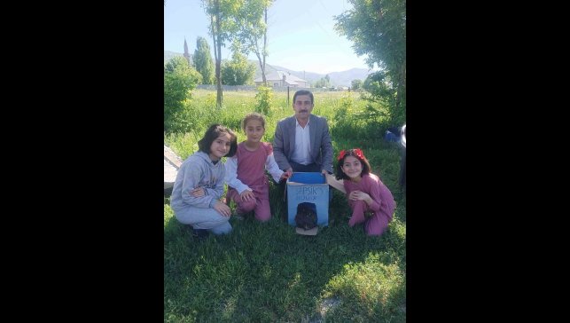 Muş'ta yaralı halde bulunan kartal yavrusu duyarlı vatandaşlar sayesinde koruma altına alındı