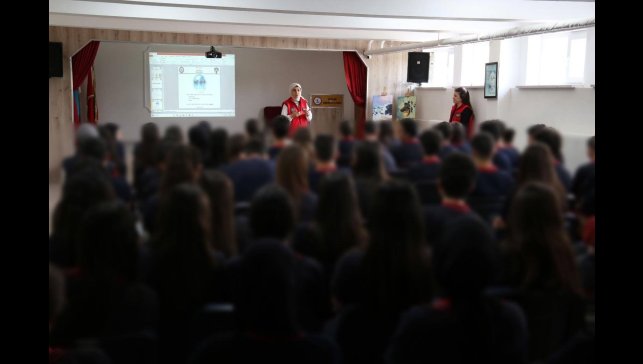2 bin 545 öğrenci teröre karşı bilgilendirildi