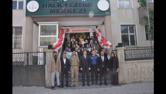 Bulanık'ta yıl sonu sergisi