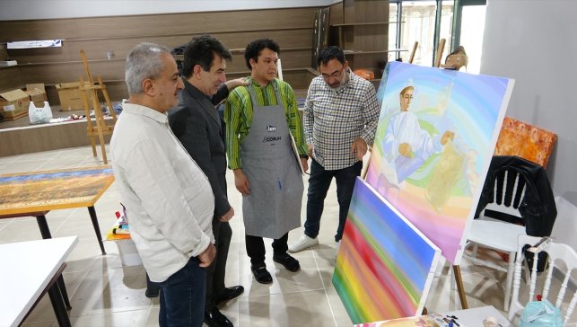 Türk dünyasından sanatçılar Erzurum'daki "8. Çoruh Plastik Sanatlar Çalıştayı"nda buluştu