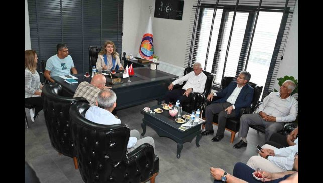 Milletvekili Ölmeztoprak, sulama birlikleri ve üreticilerle bir araya geldi