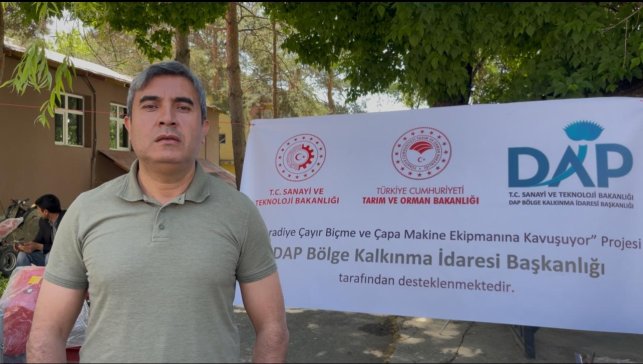 Muradiye'de DAP destekli tarım aletleri çiftçilere dağıtıldı