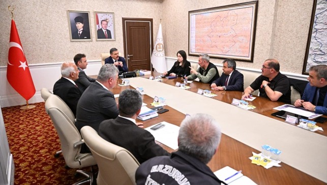 Erzurum'da toprak kaymasının meydana geldiği mahallede yeni önlemler alındı