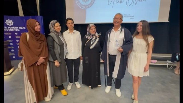 Malatya'da 61 yaşında adam, madencilik bölümünü birincilikle bitirdi